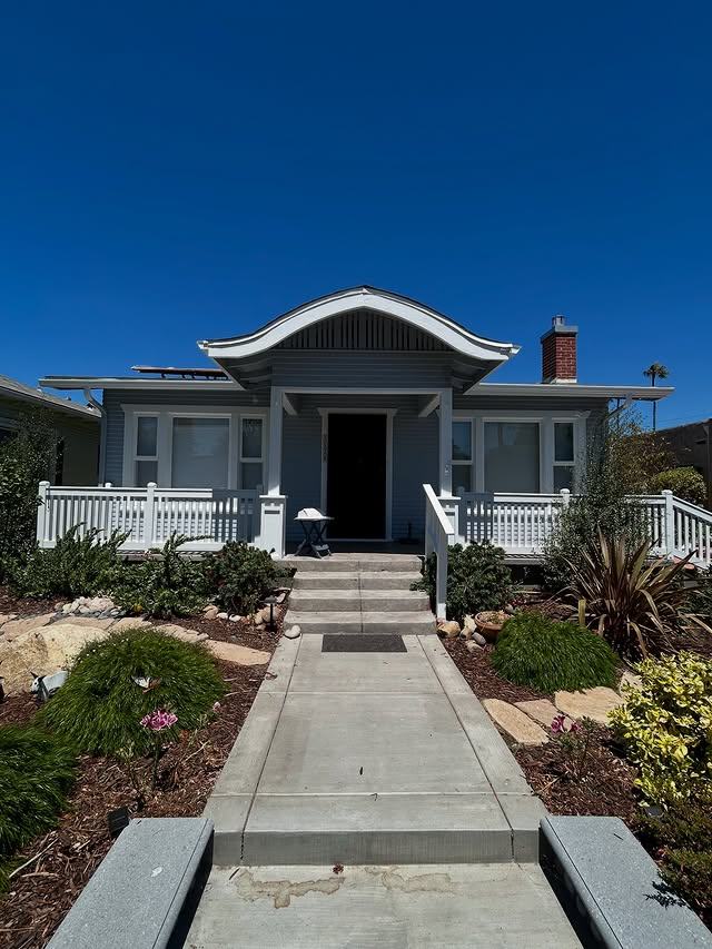 Craftsman bungalow, yellow to blue-gray after
