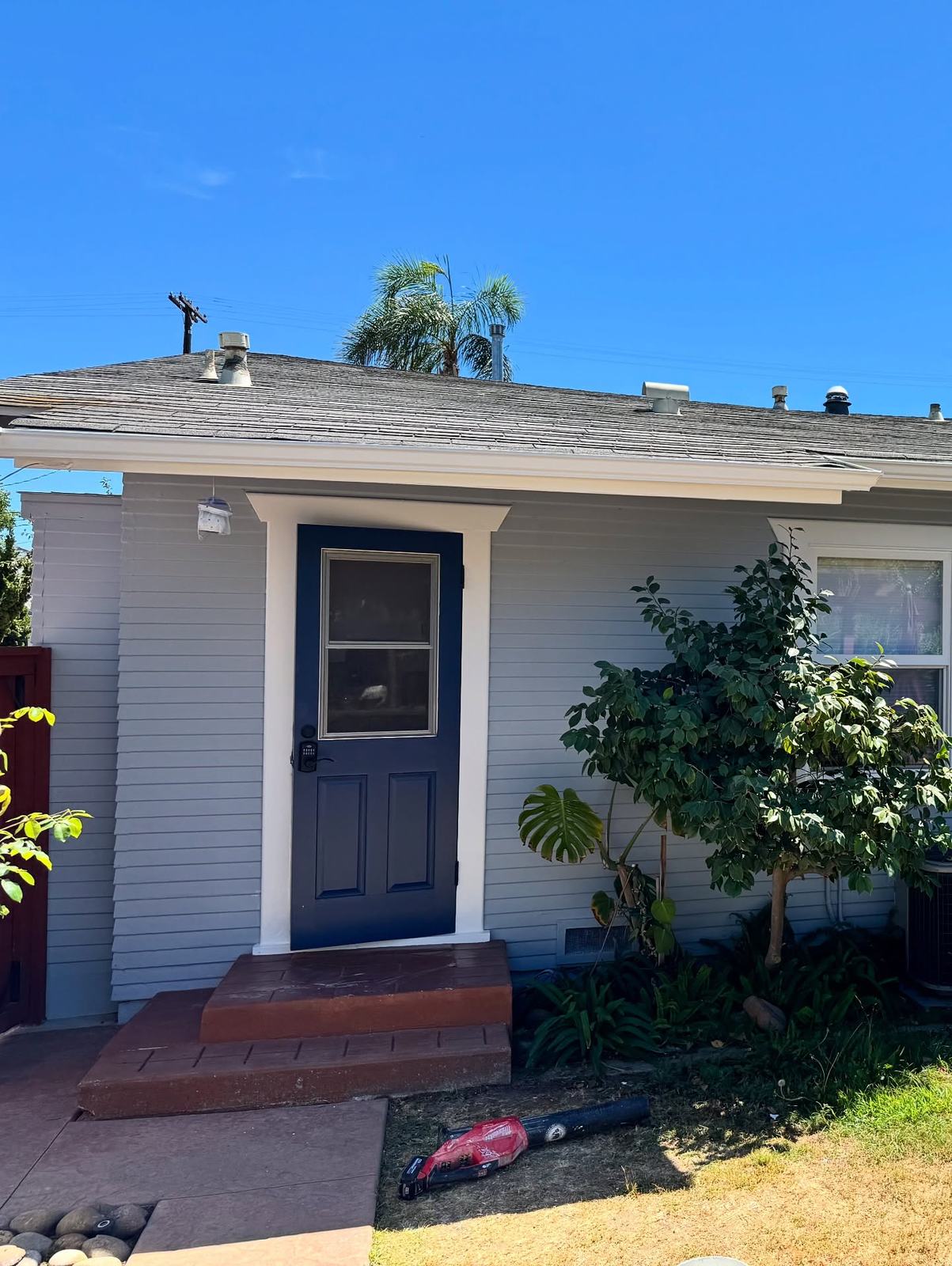 Front entry repaint after